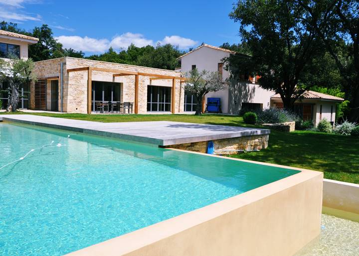 construction-maison-contemporaine-gard-10