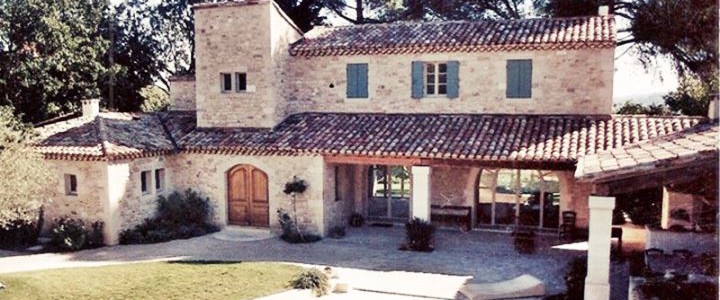 Maison en pierres traditionnelles près d&rsquo;Uzès